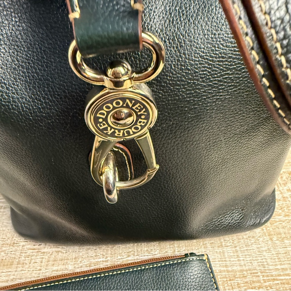 Dooney & Bourke Green and Brown Leather Shoulder Bag with Hobo Style, & Acc. UGC - Picture 2 of 16
